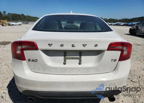 2013 Volvo S60 T5 из США, поврежденный, VIN YV1612FS6D1213931